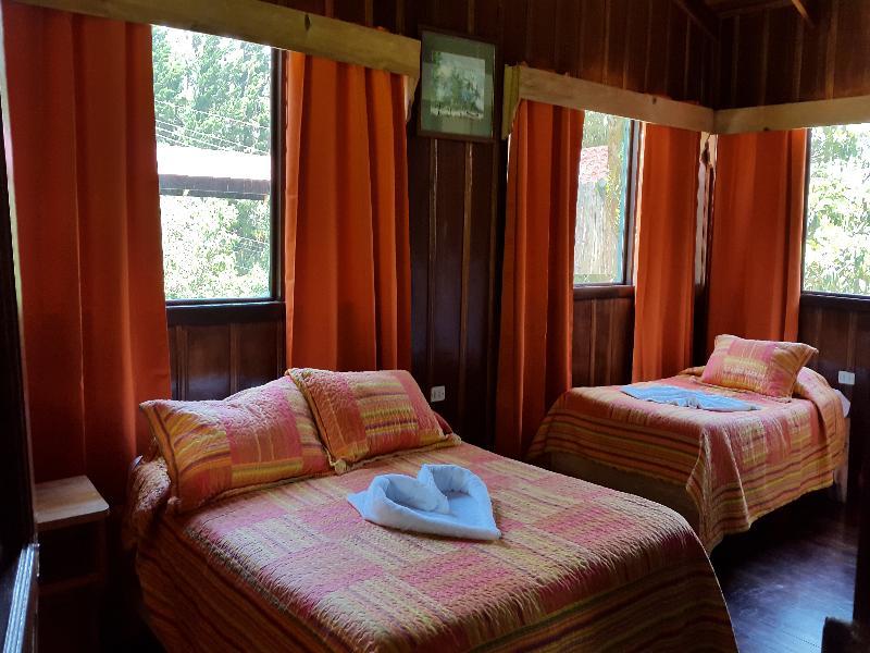 Hostel Villa Verde Monteverde Esterno foto